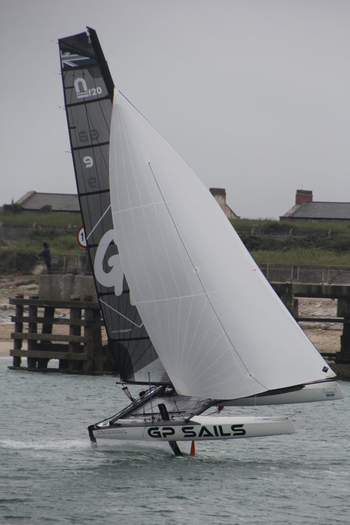 Grant Piggot's Nacra 20 FCS